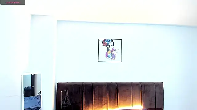 Snapshot of AbrilSonne chatting on March 14, 11:22 pm AbrilSonne online show from March 14, 11:22 pm