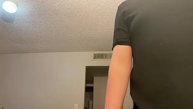 Snapshot of Keywest_Kate chatting on January 2, 1:17 am Keywest Kate online show from January 2, 1:17 am