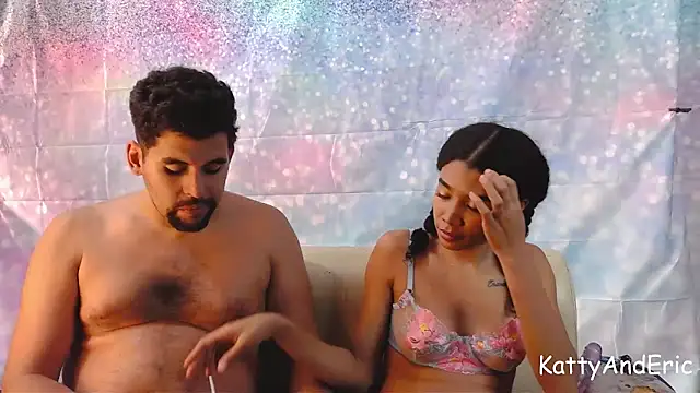 Snapshot of kattyandericc chatting on February 25, 7:58 pm kattyandericc online show from February 25, 7:58 pm