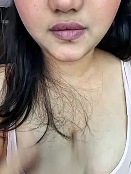 Snapshot of Riya_Stream01 chatting on June 20, 3:20 am Riya Stream01 online show from June 20, 3:20 am