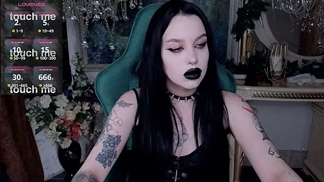 Snapshot of alexx_succubus chatting on January 15, 12:19 am alexx succubus online show from January 15, 12:19 am
