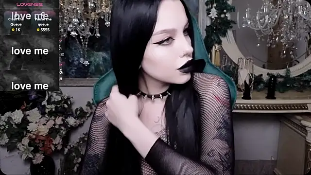 Snapshot of alexx_succubus chatting on January 25, 2:15 am alexx succubus online show from January 25, 2:15 am