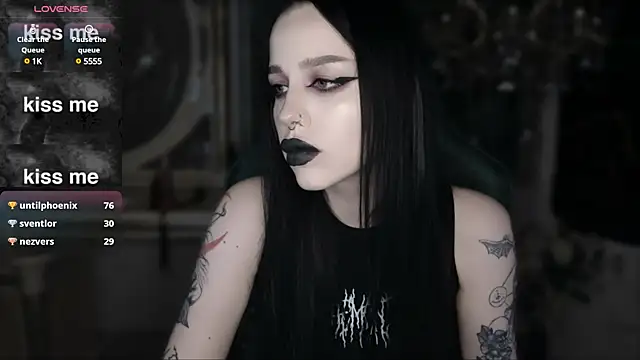 Snapshot of alexx_succubus chatting on March 6, 9:31 pm alexx succubus online show from March 6, 9:31 pm