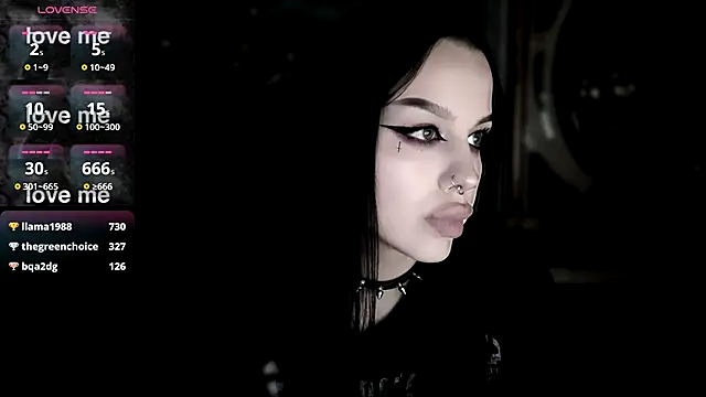 Snapshot of alexx_succubus chatting on March 13, 10:43 pm alexx succubus online show from March 13, 10:43 pm