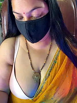 FlatVincy4 online show from November 20, 10:42 pm