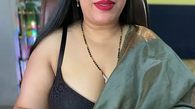 FlatVincy4 online show from January 9, 8:39 am