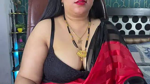 FlatVincy4 online show from February 11, 4:45 pm