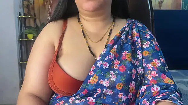 FlatVincy4 online show from March 5, 4:03 pm