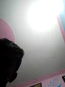 Snapshot of dannyD06969 chatting on December 24, 7:33 pm dannyD06969 online show from December 24, 7:33 pm