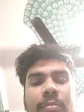 Snapshot of dannyD06969 chatting on January 27, 1:52 pm dannyD06969 online show from January 27, 1:52 pm