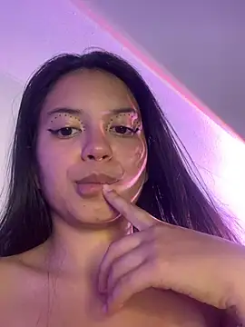 Rosita forever  online show from February 20, 9:09 pm