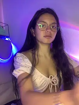 Rosita forever  online show from February 22, 10:09 pm