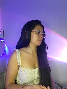 Rosita forever  online show from March 5, 10:11 am