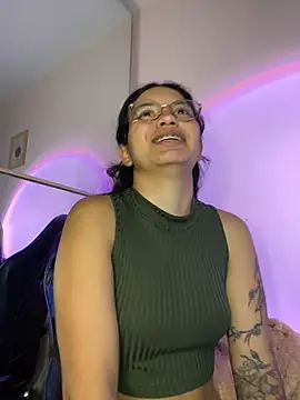 Rosita forever  online show from March 13, 4:35 pm