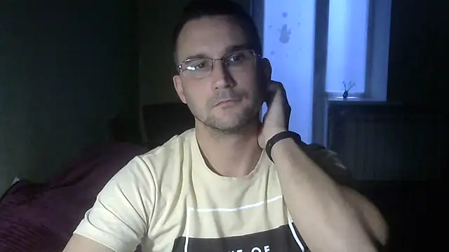 Snapshot of Sanderx chatting on February 4, 1:27 pm Sanderx online show from February 4, 1:27 pm
