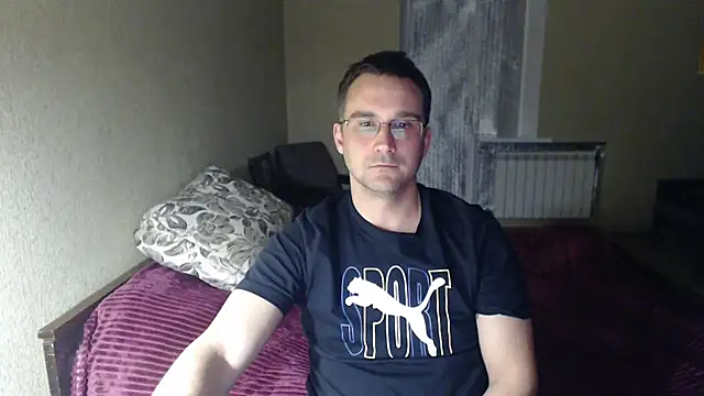 Snapshot of Sanderx chatting on March 7, 10:21 pm Sanderx online show from March 7, 10:21 pm
