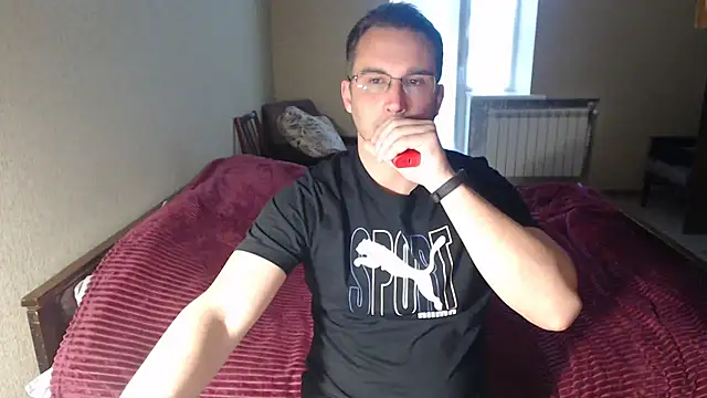 Snapshot of Sanderx chatting on March 8, 1:36 pm Sanderx online show from March 8, 1:36 pm