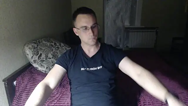 Snapshot of Sanderx chatting on March 14, 12:10 am Sanderx online show from March 14, 12:10 am