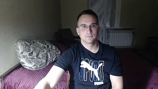 Snapshot of Sanderx chatting on March 15, 12:15 am Sanderx online show from March 15, 12:15 am