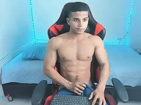 oliver thompsson7 online show from April 17, 2:14 am