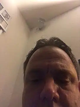 DauerAkt8069 online show from December 25, 1:53 am