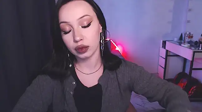 MoranaMissGod online show from January 4, 10:05 am