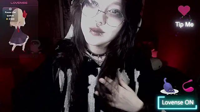 Snapshot of chloe_crystall_killer chatting on October 12, 9:41 am chloe crystall killer online show from October 12, 9:41 am