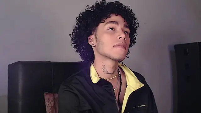 Snapshot of seven7xis chatting on January 24, 7:08 am seven7xis online show from January 24, 7:08 am