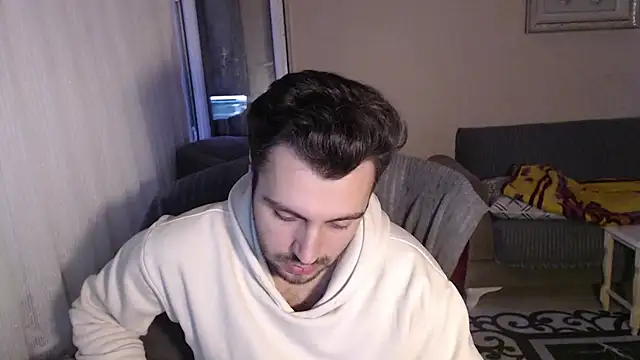 Snapshot of handsomeee04 chatting on October 19, 3:34 pm handsomeee04 online show from October 19, 3:34 pm
