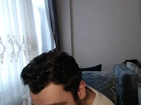 handsomeee04 online show from March 27, 1:55 pm