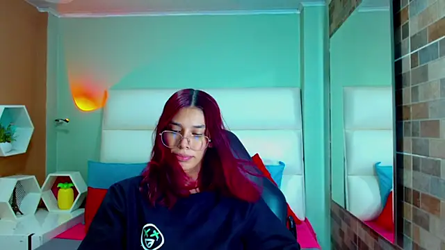 Nicole Angels  online show from January 5, 2:19 pm