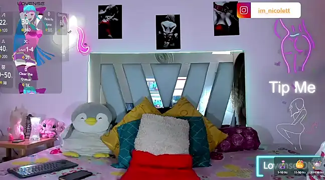 supradoll online show from January 26, 7:09 pm