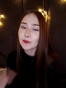 Snapshot of SashaMeow chatting on March 17, 7:37 pm SashaMeow online show from March 17, 7:37 pm