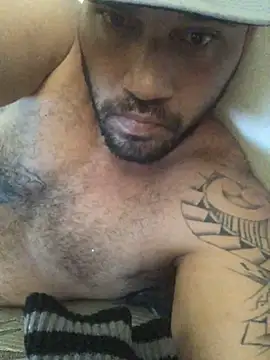 Snapshot of Hawaiianeyes chatting on October 7, 4:53 am Hawaiianeyes online show from October 7, 4:53 am