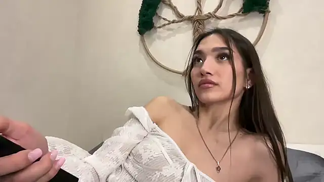 MilenaMilven online show from December 28, 8:25 pm