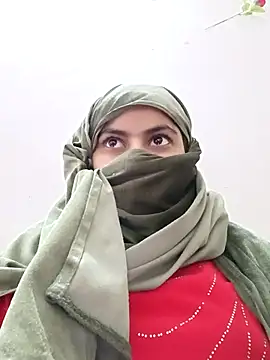 KumarSilencesex21 online show from February 25, 9:30 am