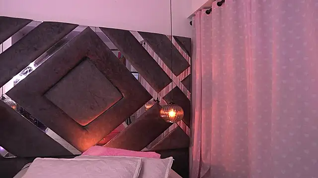 sam lewins online show from September 10, 7:14 pm