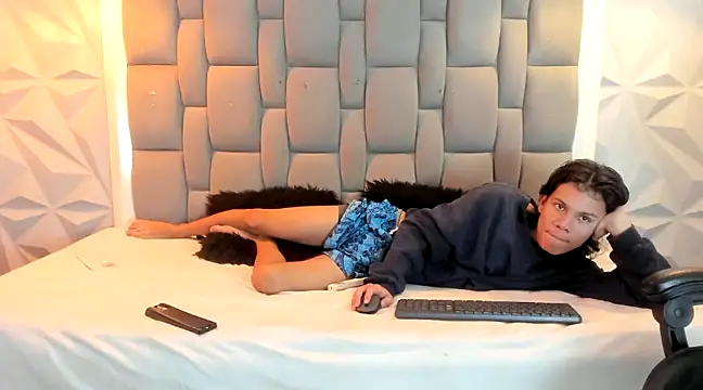 andy dan18 online show from February 11, 5:50 pm