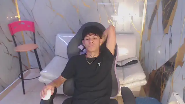 andy dan18 online show from October 16, 4:41 pm