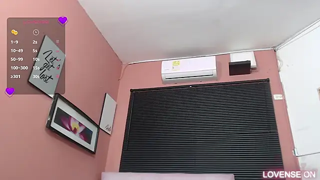 Snapshot of MommyHelpsmee chatting on March 8, 7:42 pm MommyHelpsmee online show from March 8, 7:42 pm