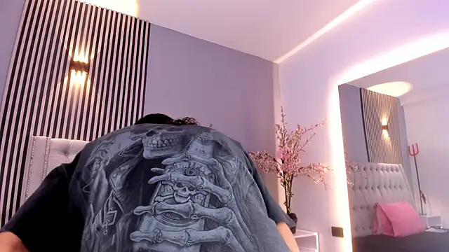 GysellHanson online show from November 5, 11:21 am