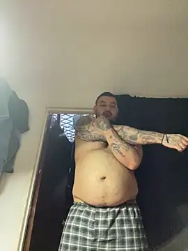 El Titan1998 online show from March 6, 11:25 am