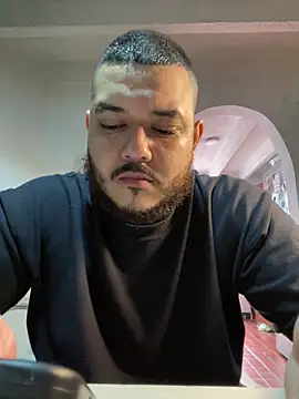 El Titan1998 online show from September 25, 8:12 pm