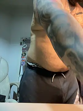 El Titan1998 online show from September 29, 11:59 am