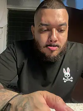 El Titan1998 online show from February 10, 11:53 pm