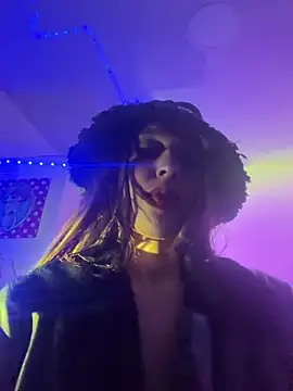 BlueStoneX online show from January 26, 8:25 am