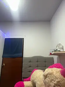 BlueStoneX online show from February 4, 4:59 am