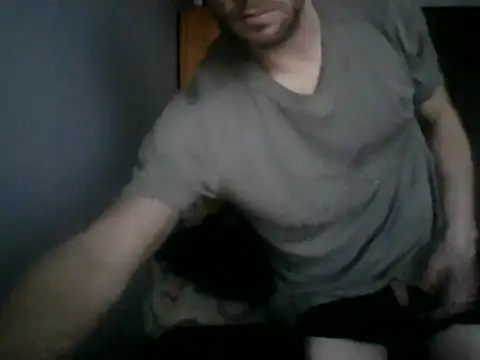 Snapshot of vladko141 chatting on February 24, 4:16 pm vladko141 online show from February 24, 4:16 pm