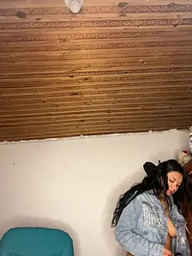 Snapshot of Charlotemonroe chatting on February 12, 6:19 am Charlotemonroe online show from February 12, 6:19 am