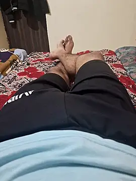 Snapshot of Mr_Boy07x_ chatting on February 11, 7:12 am Mr Boy07x online show from February 11, 7:12 am